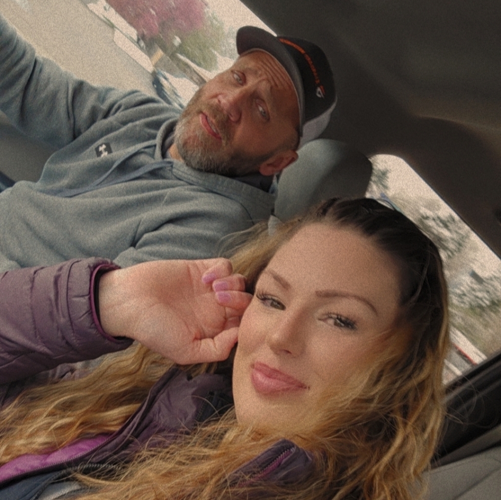 Meet your Posher, Ella